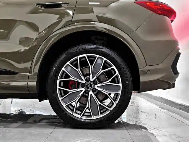 Audi Q5L 2026 2026 Luxury Sport 150kW