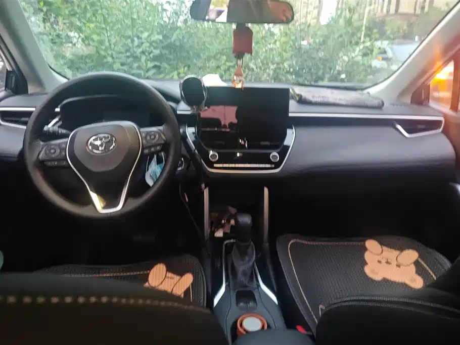 Toyota Frontlander 2024 2.0L Smart Hybrid Dual Engine Leading Edition фото 12