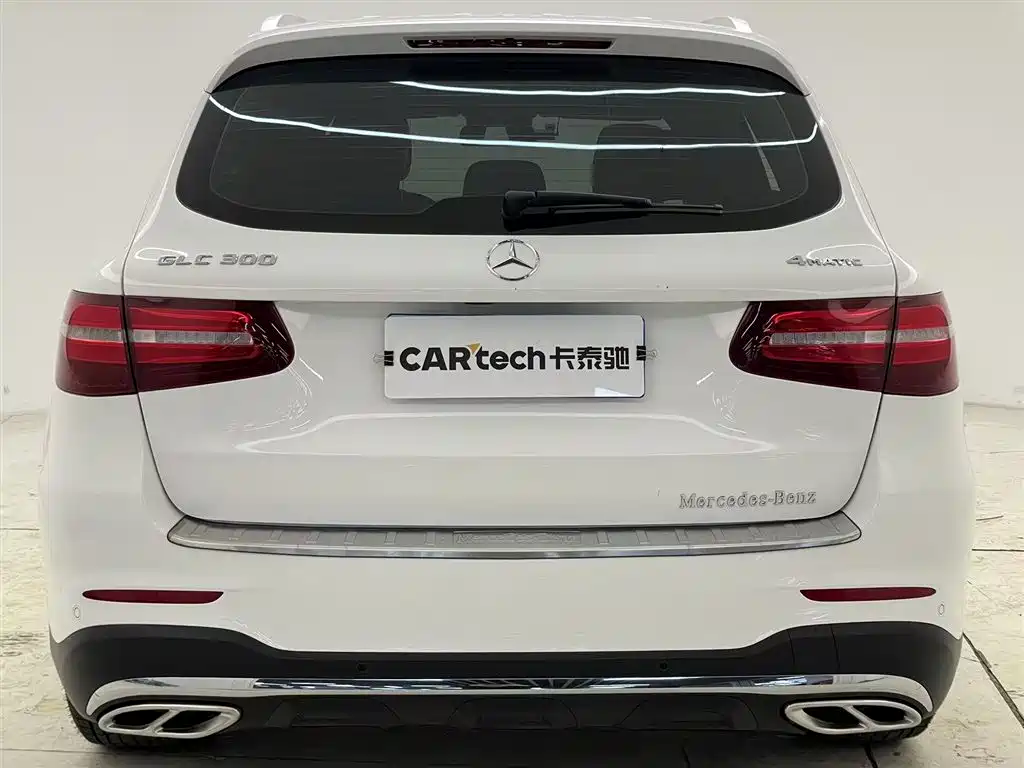 Mercedes-Benz GLC 2018 GLC 260 4MATIC Luxury фото 5