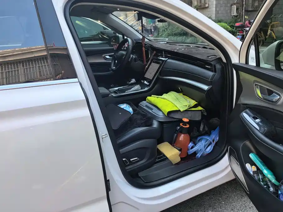 Roewe RX5 eMAX 2020 2020 500PHEV Smart Cockpit Flagship Edition