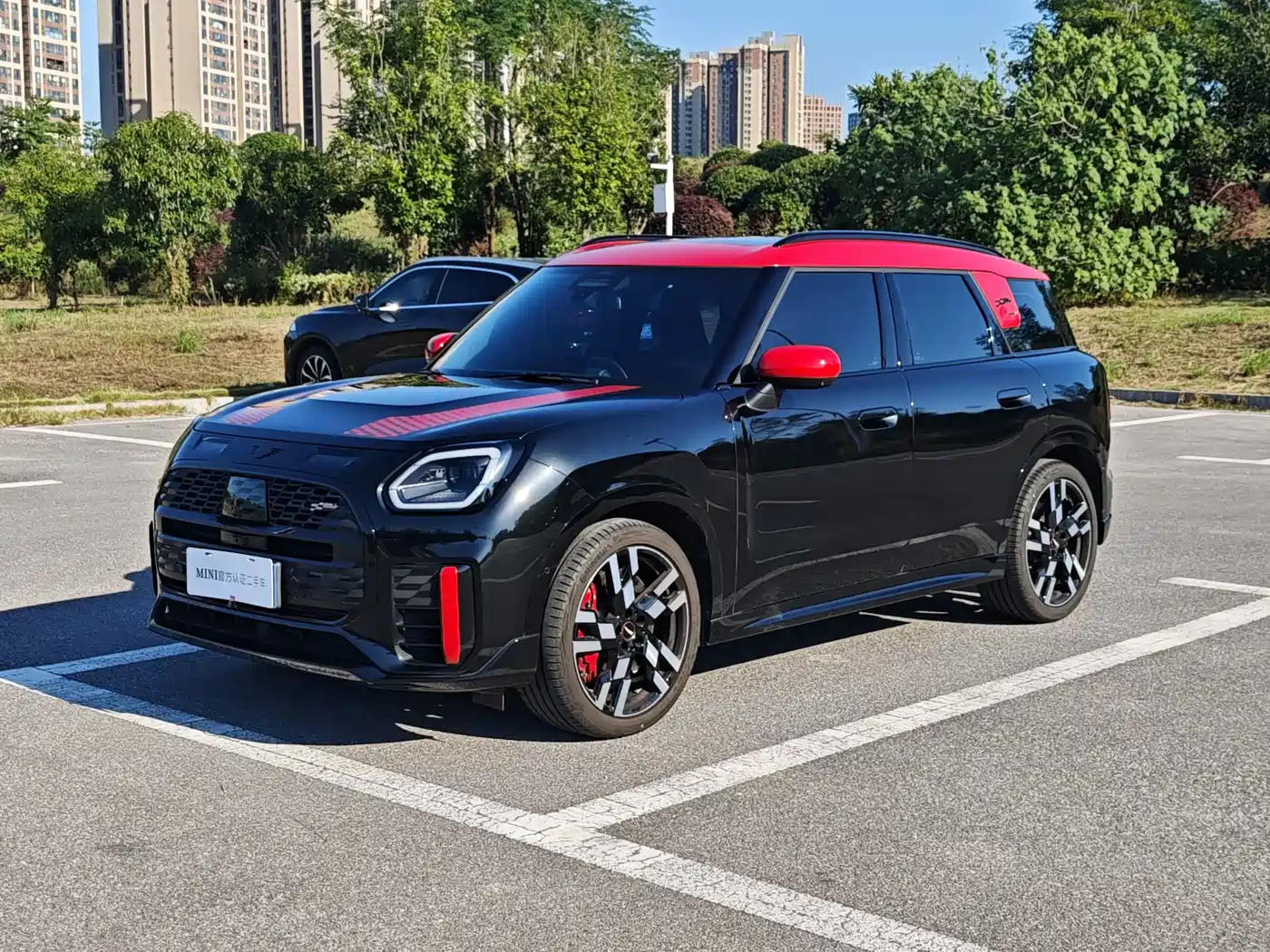 2024 MINI JCW COUNTRYMAN