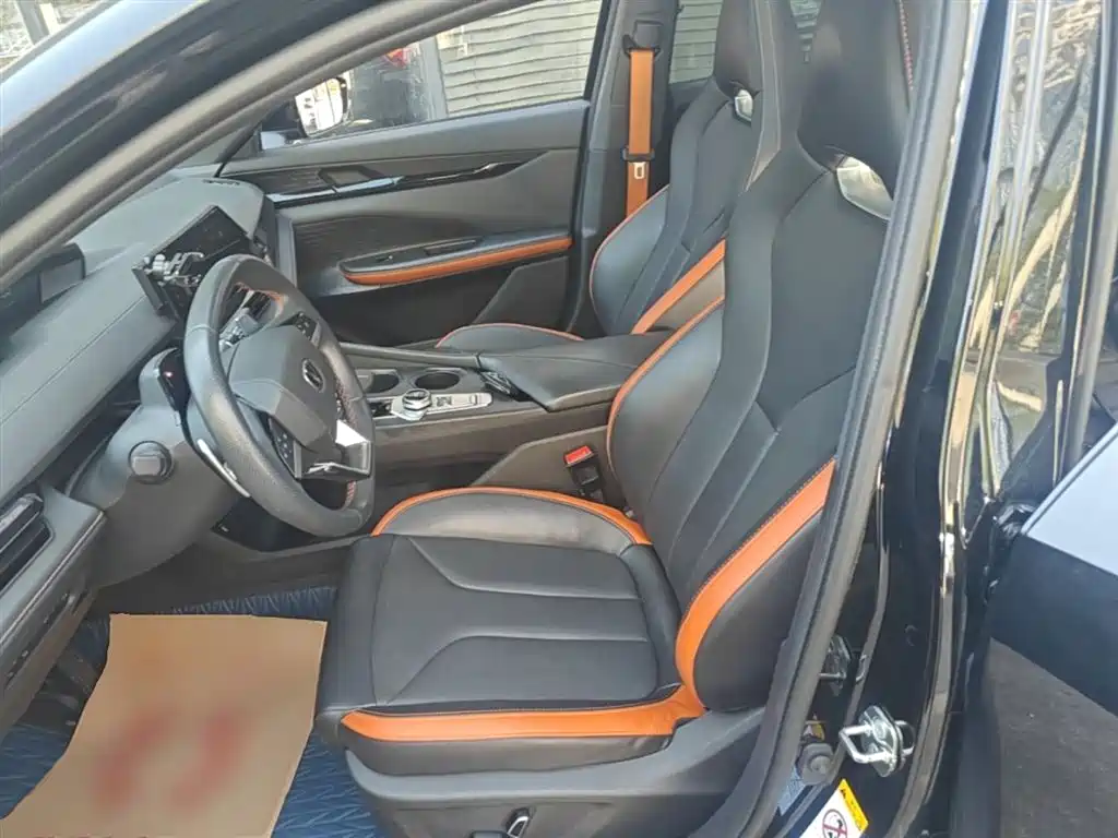 CHANGAN UNI-V