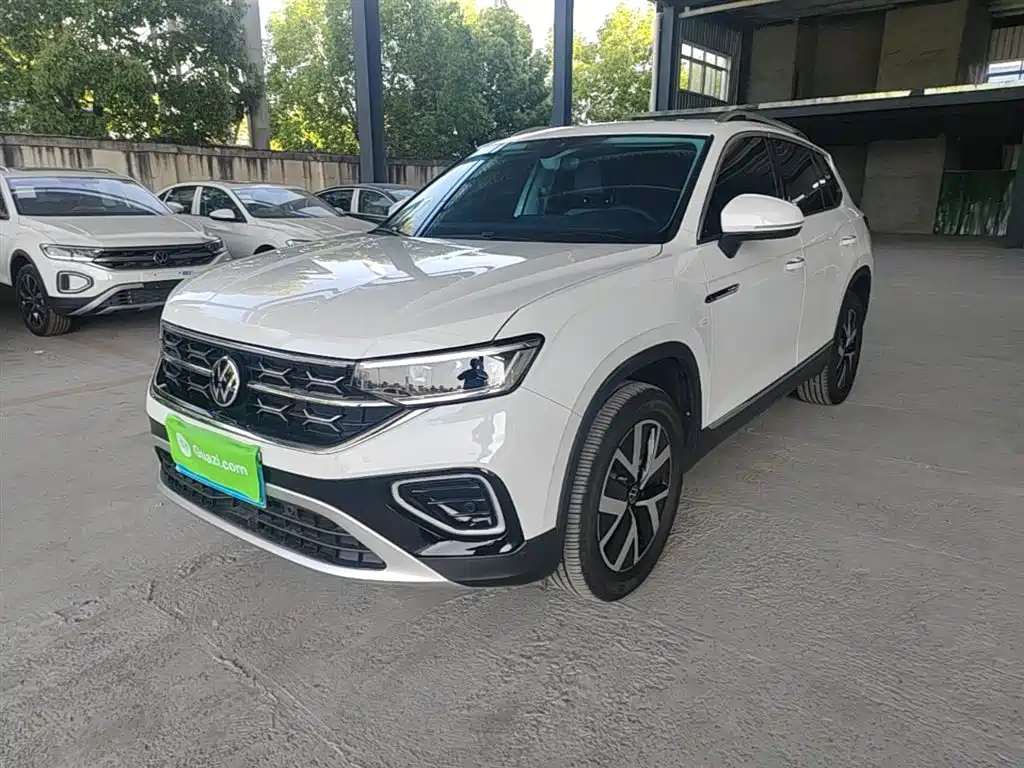 Volkswagen Tayron 2024 300TSI 2WD Luxury Plus Advanced