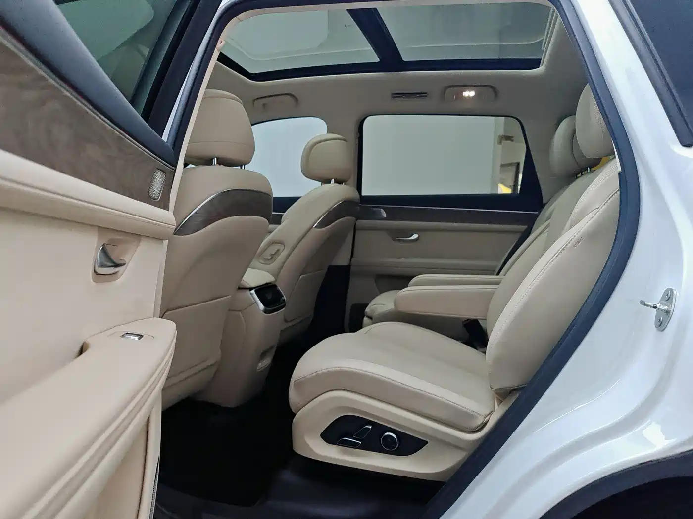 AITO Wenjie AITO M7 2022 1.5T AWD Luxury Edition фото 22