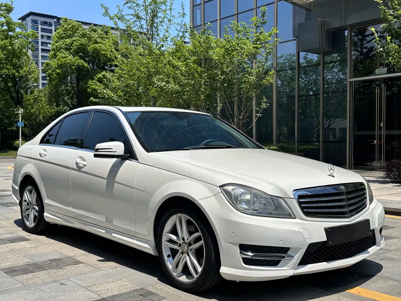 Mercedes-Benz C-Class 2013 C 260 CGI Fashion Edition фото 3