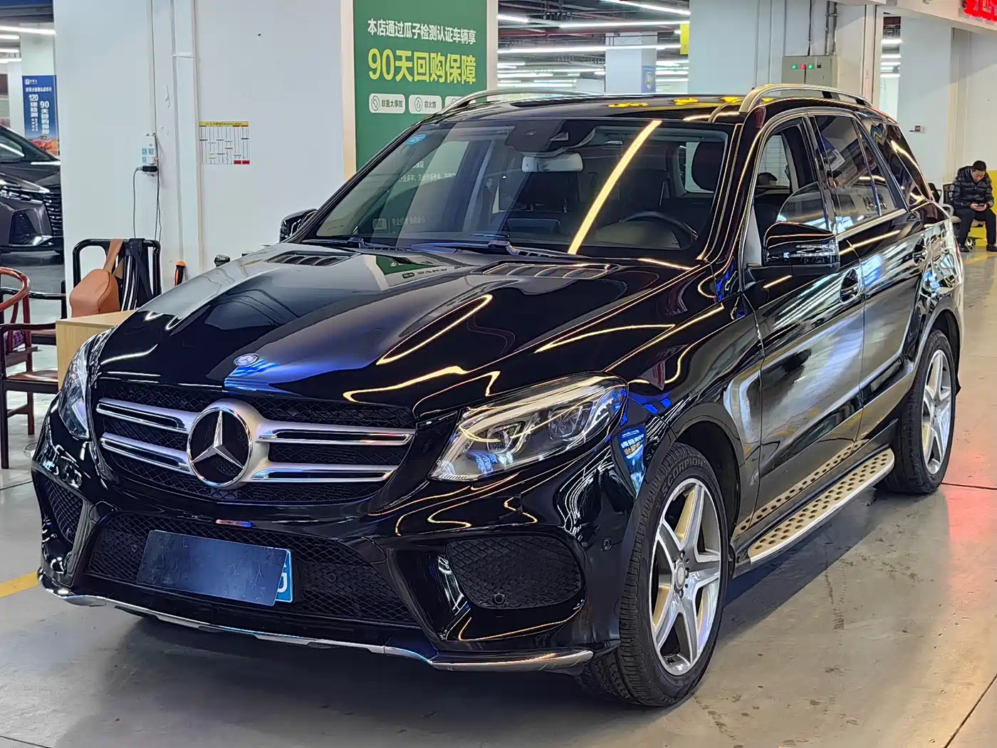 Mercedes-Benz GLE 2015 GLE 400 4MATIC фото 2