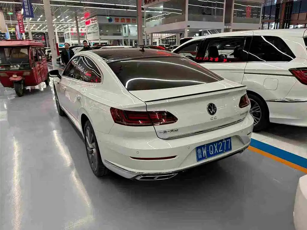 Volkswagen FAW-Volkswagen CC 2021 380TSI Eye-catching Edition фото 4