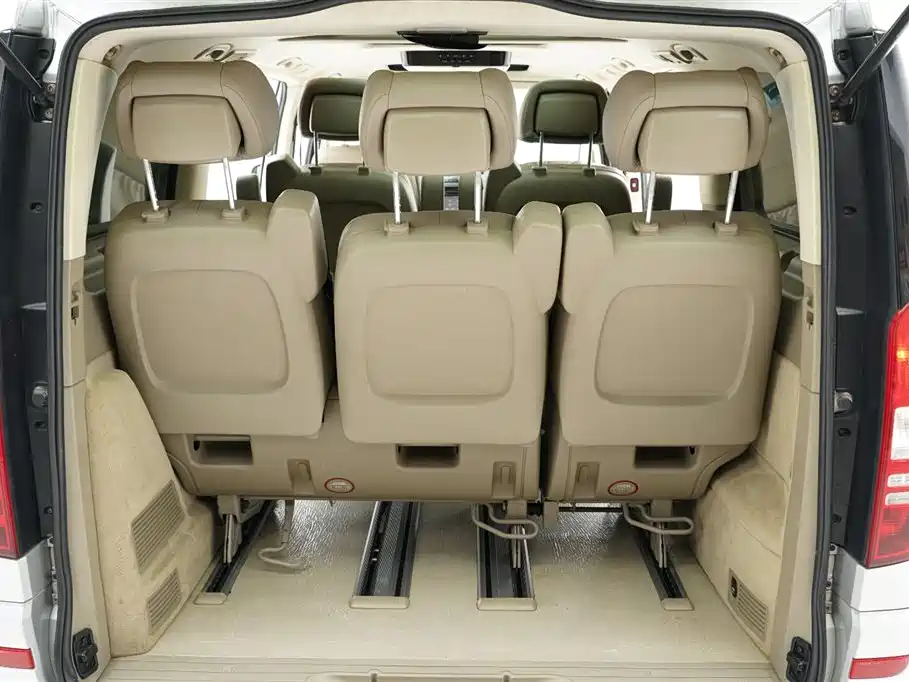Mercedes-Benz Viano 2013 3.5L Haochi Edition фото 22