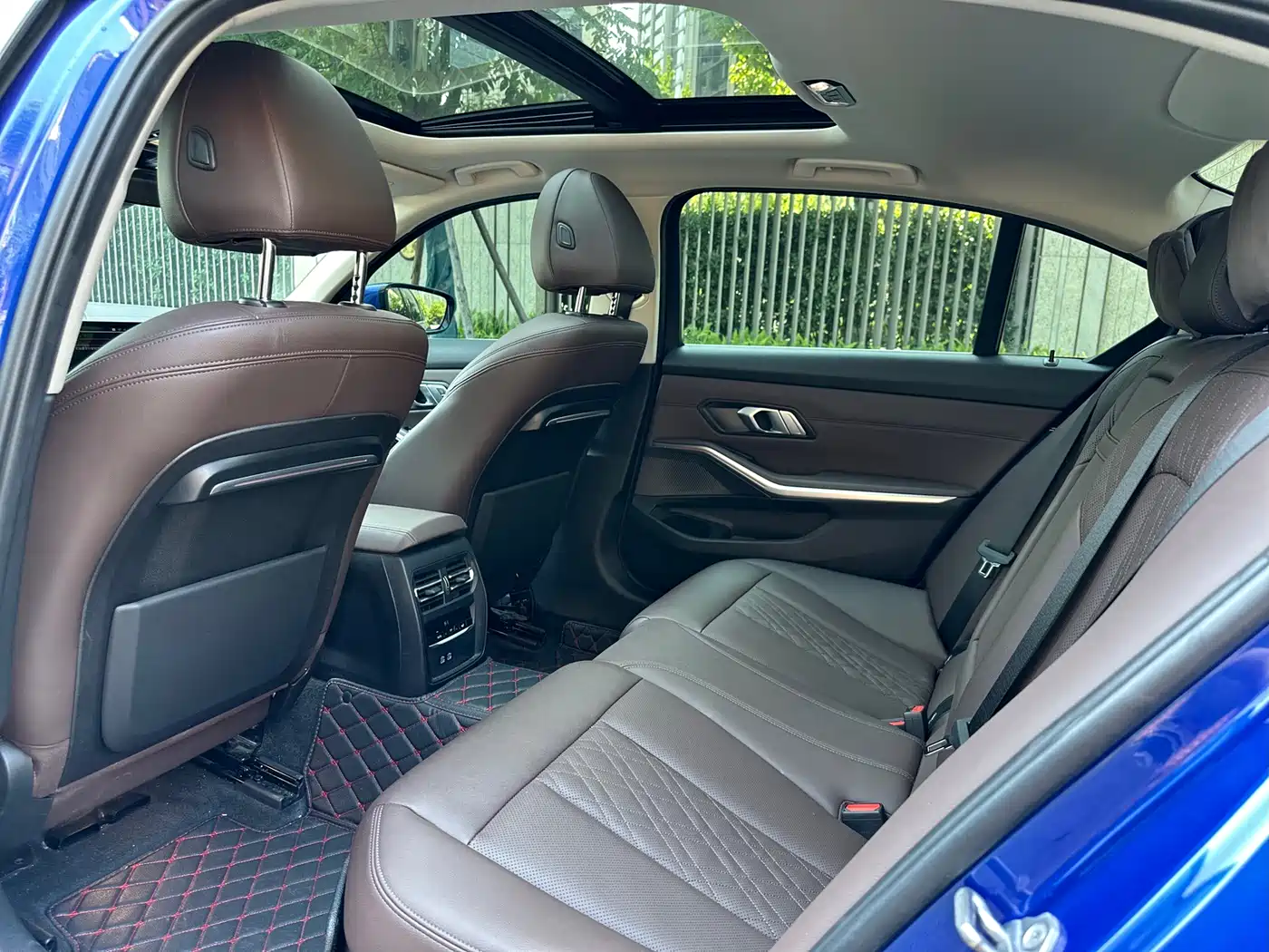 BMW 3 Series 2022 Facelift 325Li M Sport Package фото 16