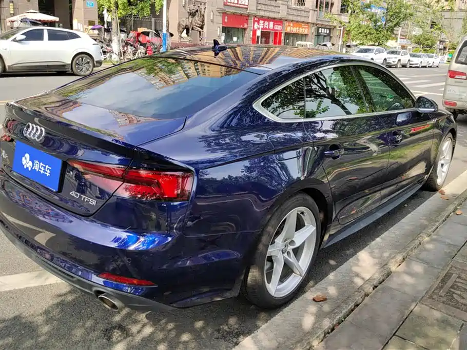 Audi A5 (Import) 2019 Sportback 40 TFSI Fashion фото 3
