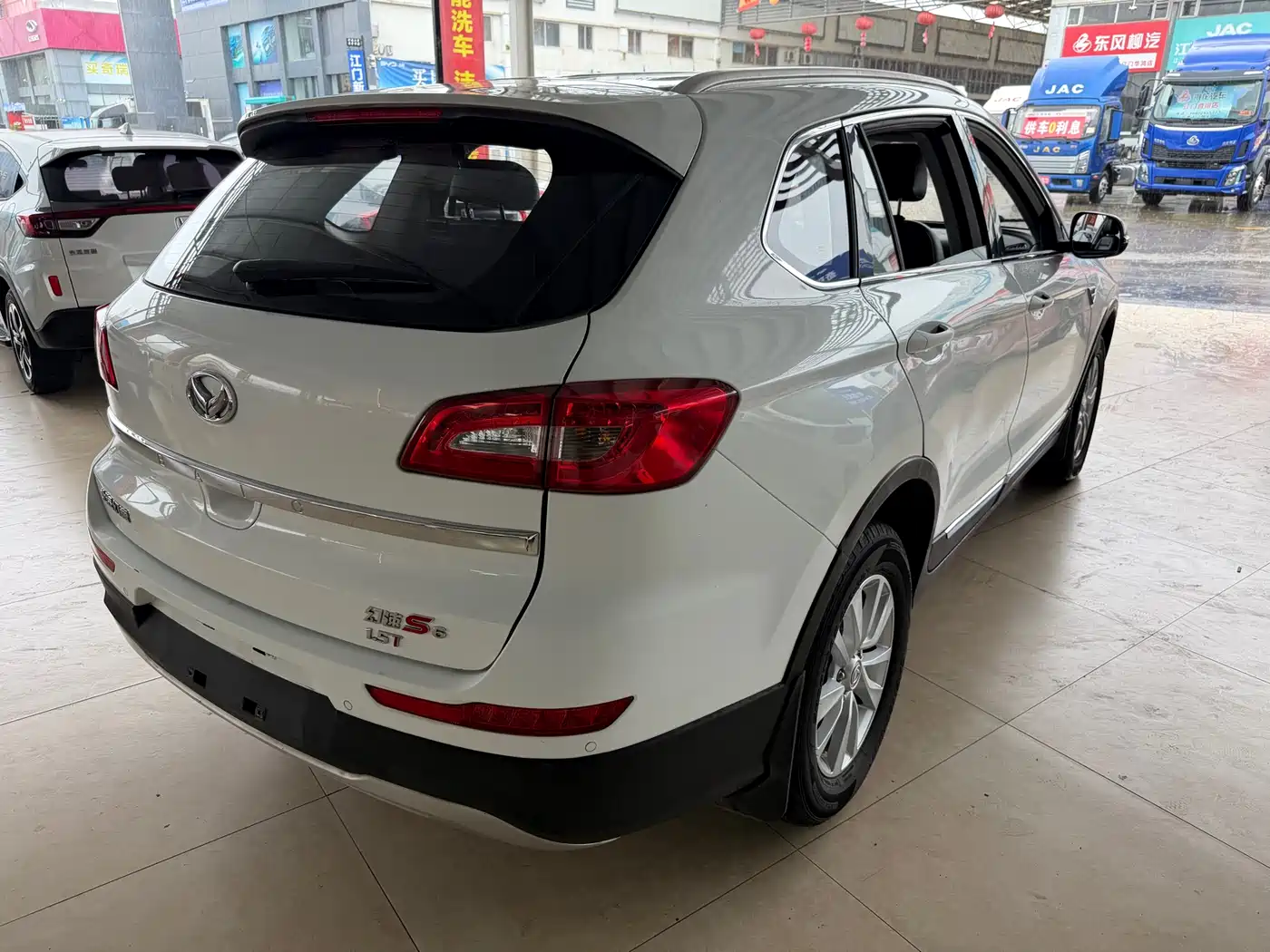BAIC Huansu S6 2019 2016 1.5T Manual Leading Style