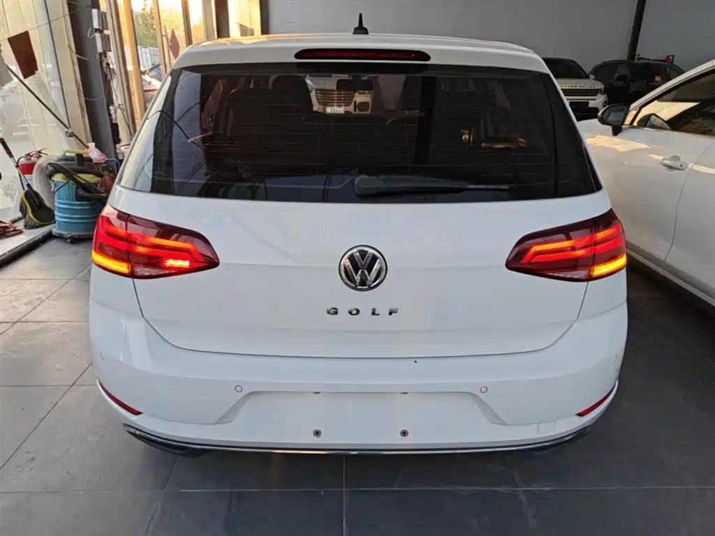Volkswagen Golf 2020 280TSI DSG Comfort фото 6