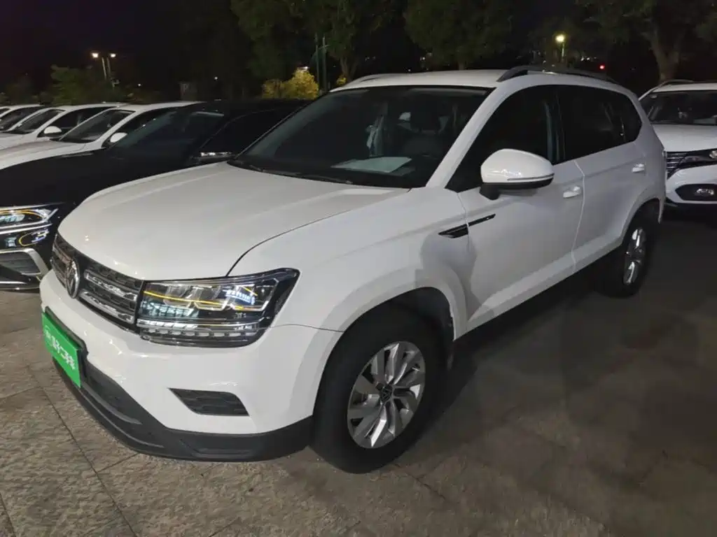 Volkswagen Tharu, миниатюра 2