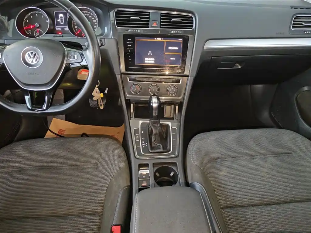 Volkswagen Golf 2020 280TSI DSG Comfort фото 13