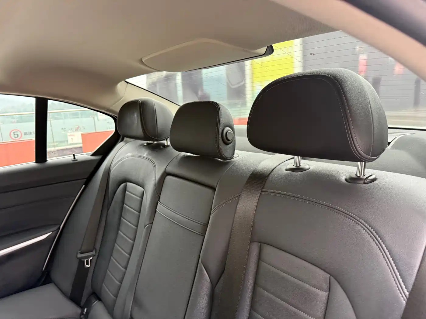 BMW 3 Series 2020 325Li Launch Edition фото 36