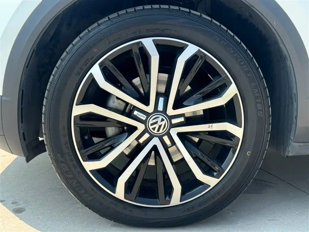 Volkswagen T-ROC 2018 280TSI DSG 2WD Comfort (China V) фото 12