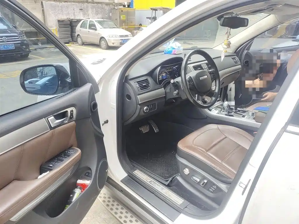 Haval H8 2017 2.0T Gasoline 2WD Smart Enjoyment фото 13