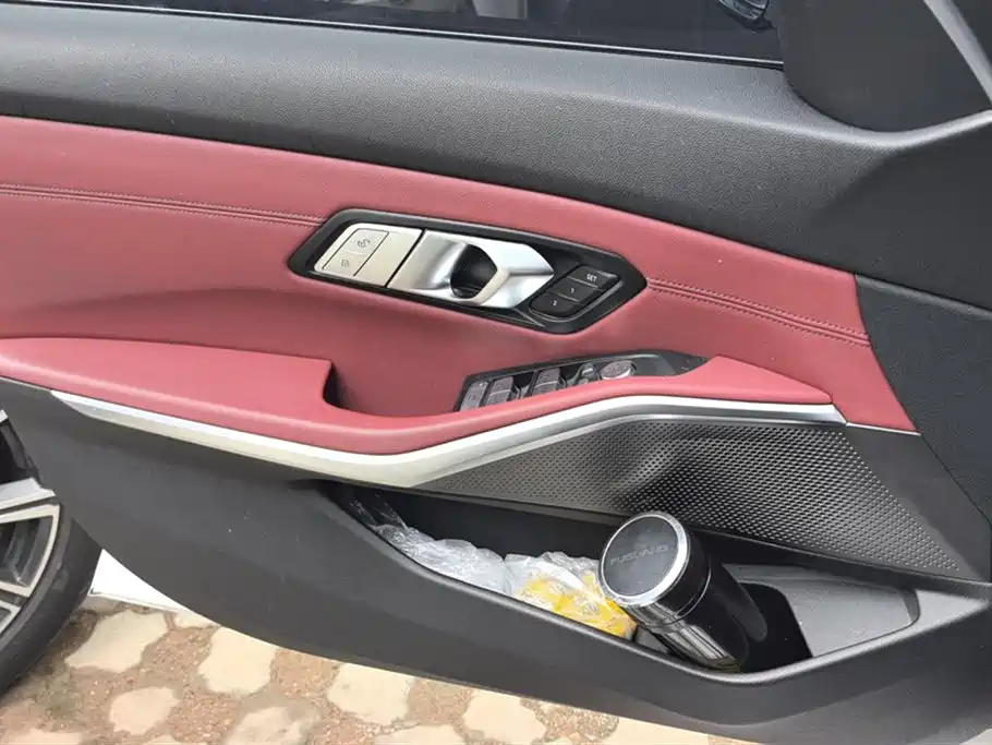 BMW 3 Series 2021 320Li M Sport Package фото 7