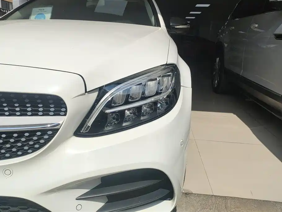 Mercedes-Benz C-Class 2020 C 260 L Sport фото 5