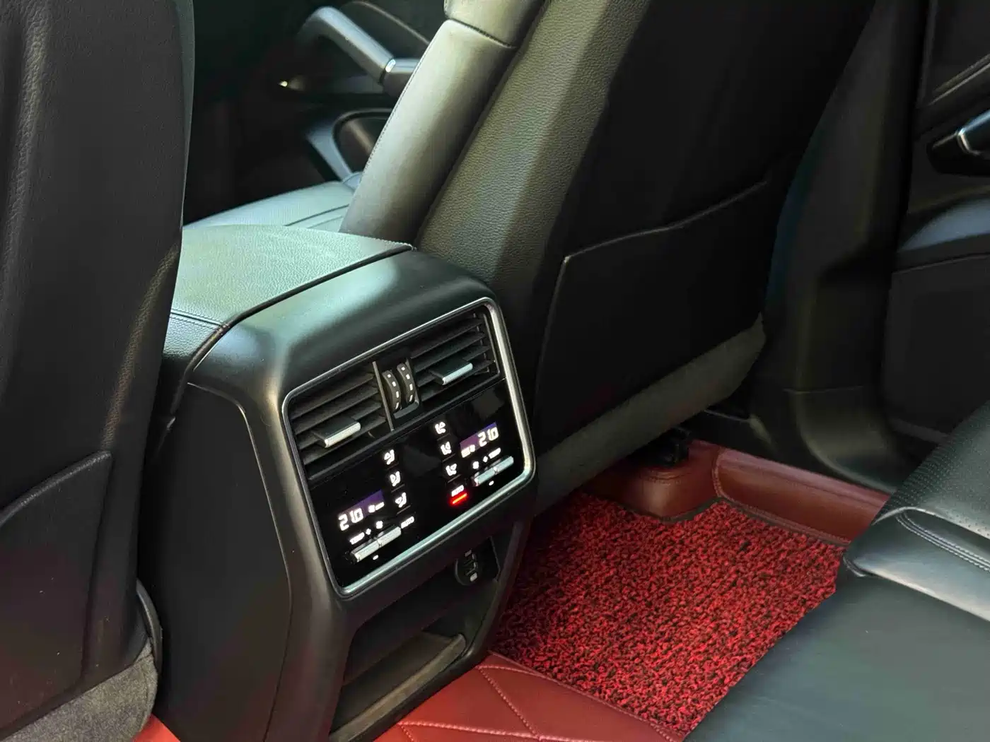 Porsche Cayenne 2018 Cayenne 3.0T фото 4