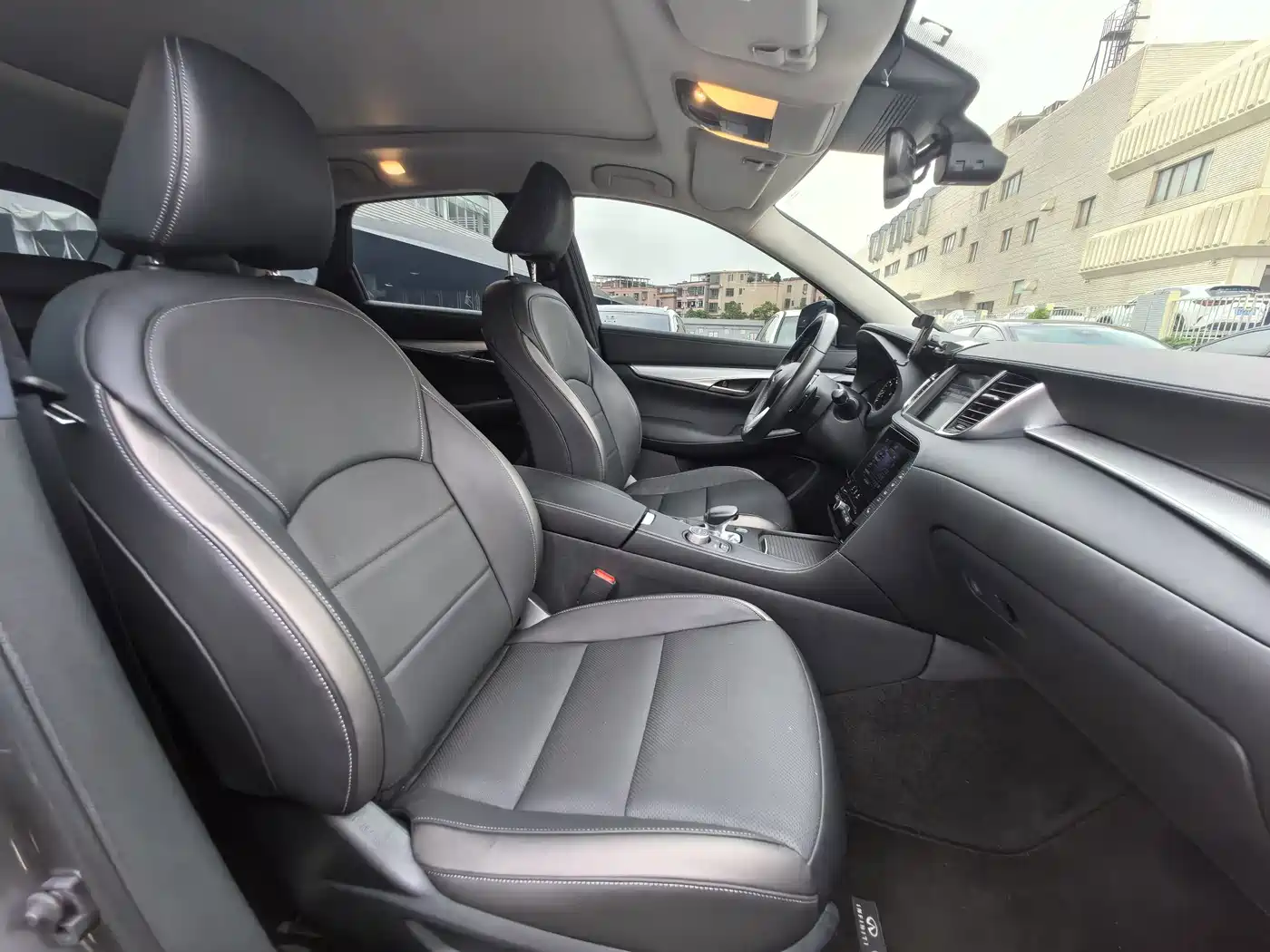 Infiniti QX50 2024 2024 2.0T AWD Luxury Edition