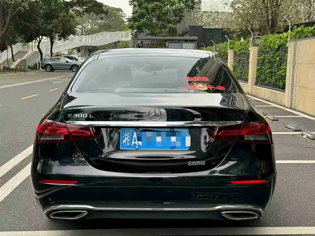 Mercedes-Benz E-Class 2023 E 260 L фото 3