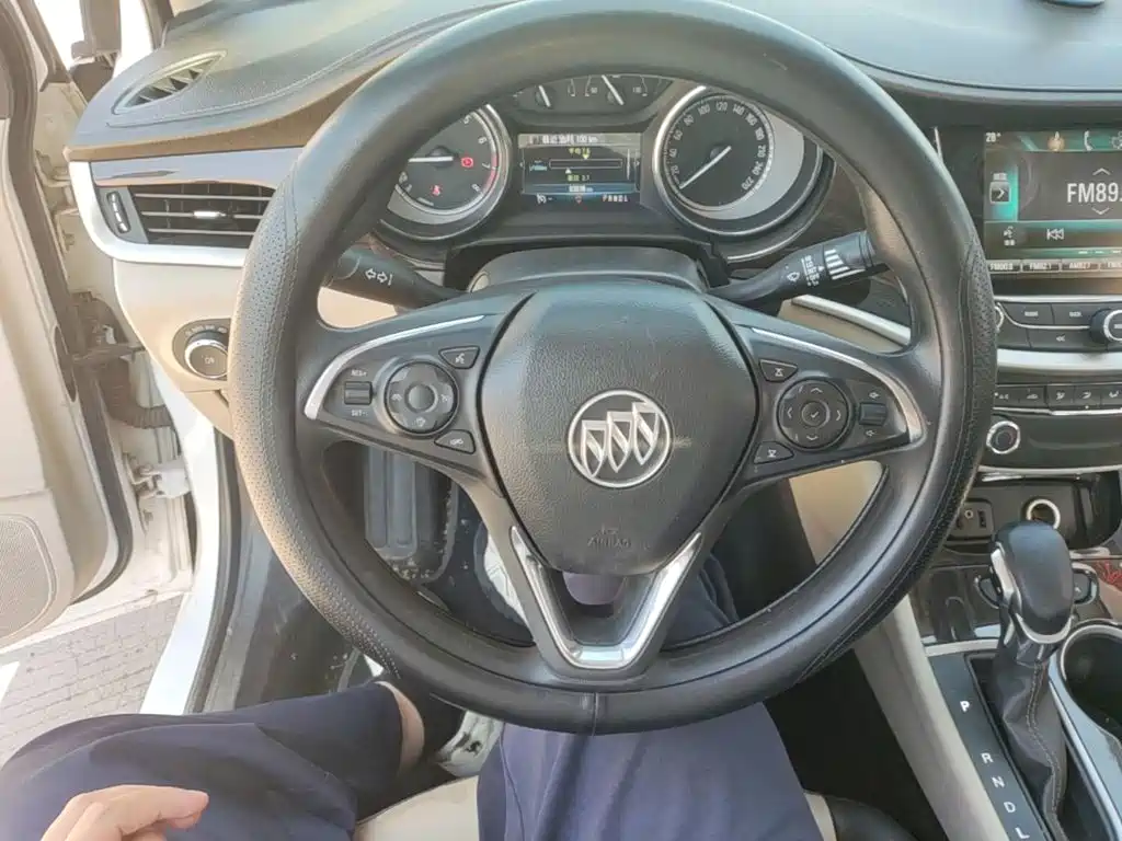 Фото 11 - Buick Verano