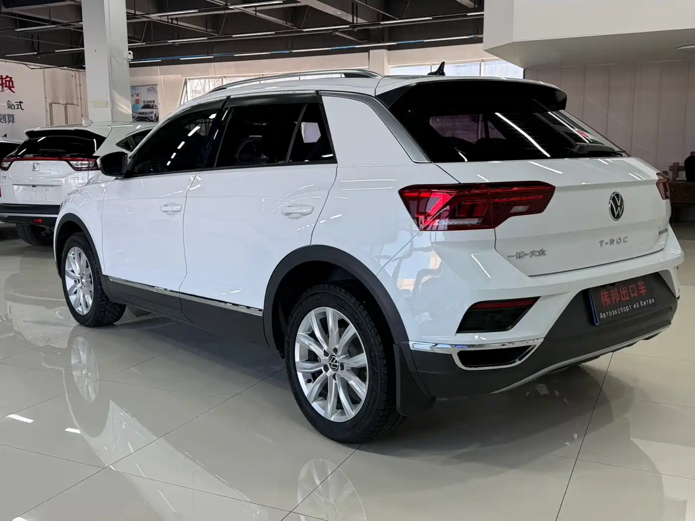 VOLKSWAGEN T ROC EXPLORING SONGS