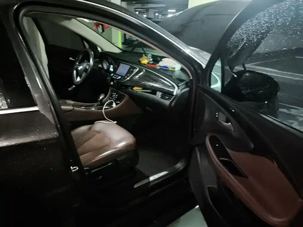 Фото 20 - Buick Envision Plus