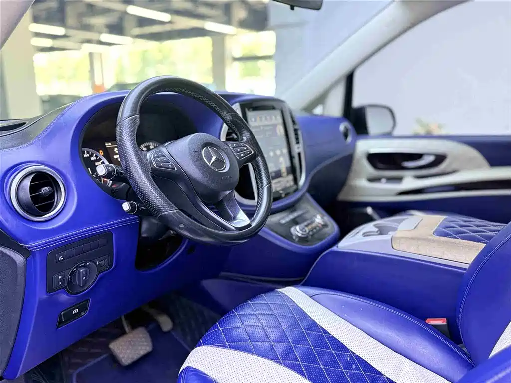 Mercedes-Benz Vito 2018 2.0T Business Edition China VI фото 7