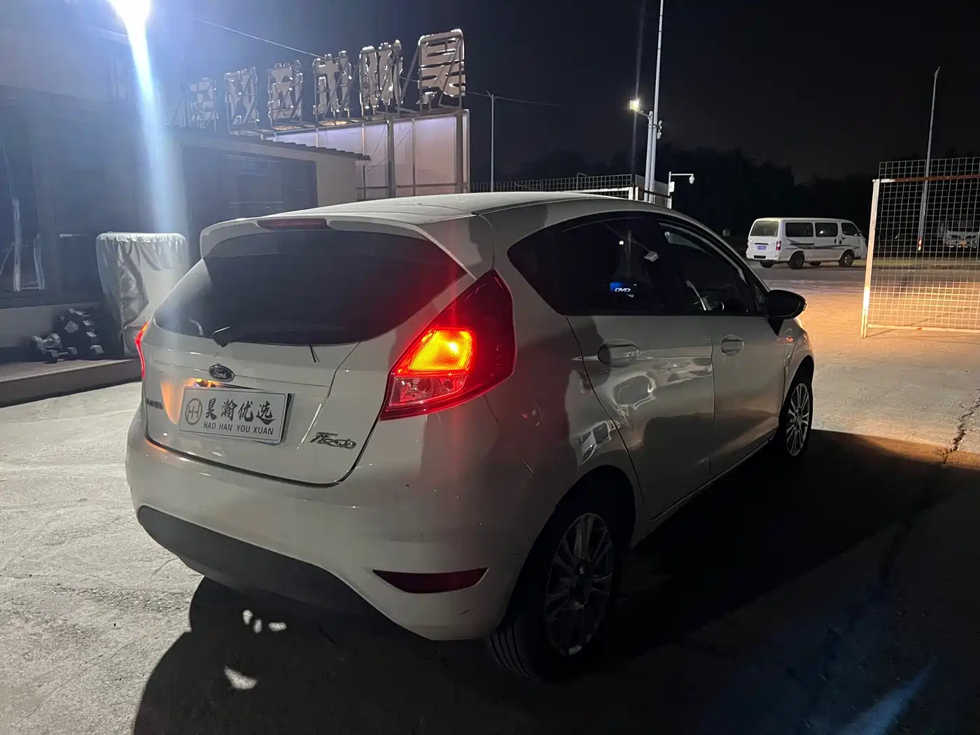 Ford Fiesta 2014 2013 Hatchback 1.5L Automatic Fashion