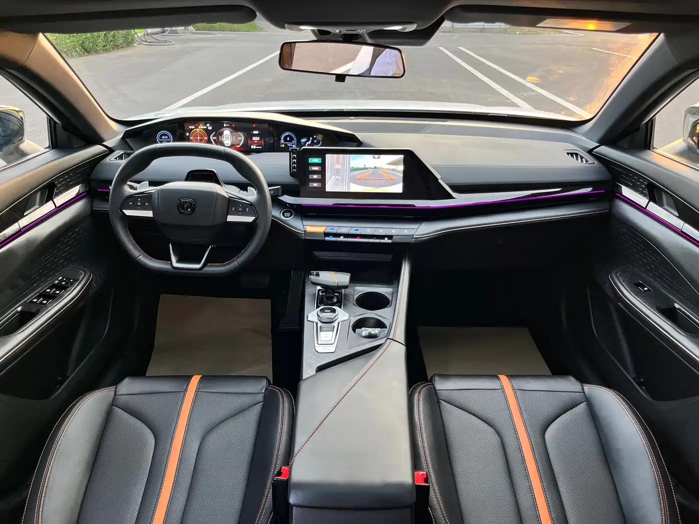 CHANGAN UNI-V