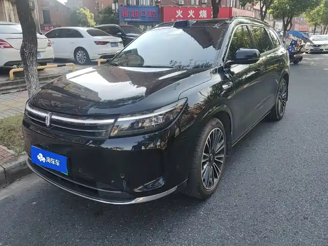 AITO Wenjie AITO M7 2024