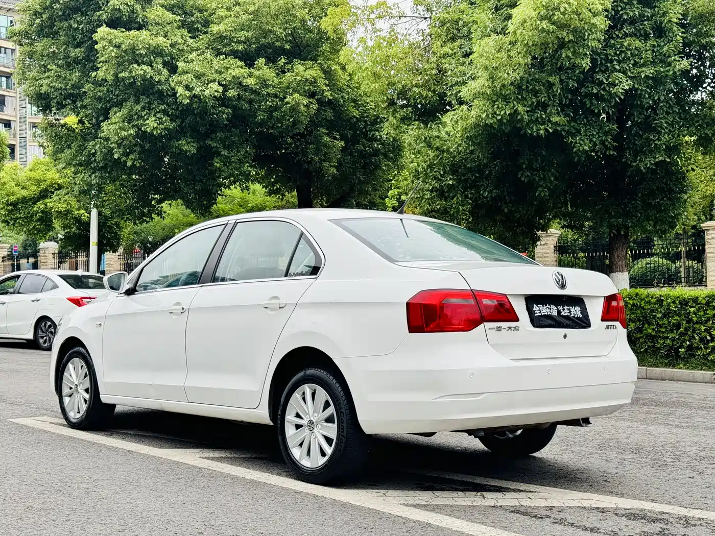 Volkswagen Jetta 2013 1.6L Manual Comfort фото 15