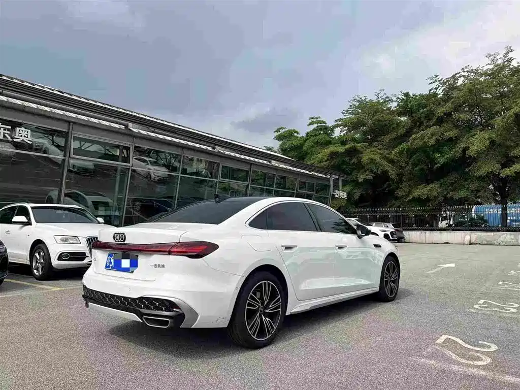 Audi A5L 2025 2.0T Navigation Edition фото 4