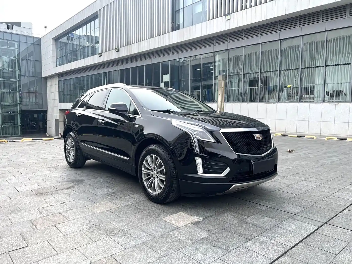 Cadillac XT5 2018 28T 4WD Luxury фото 3