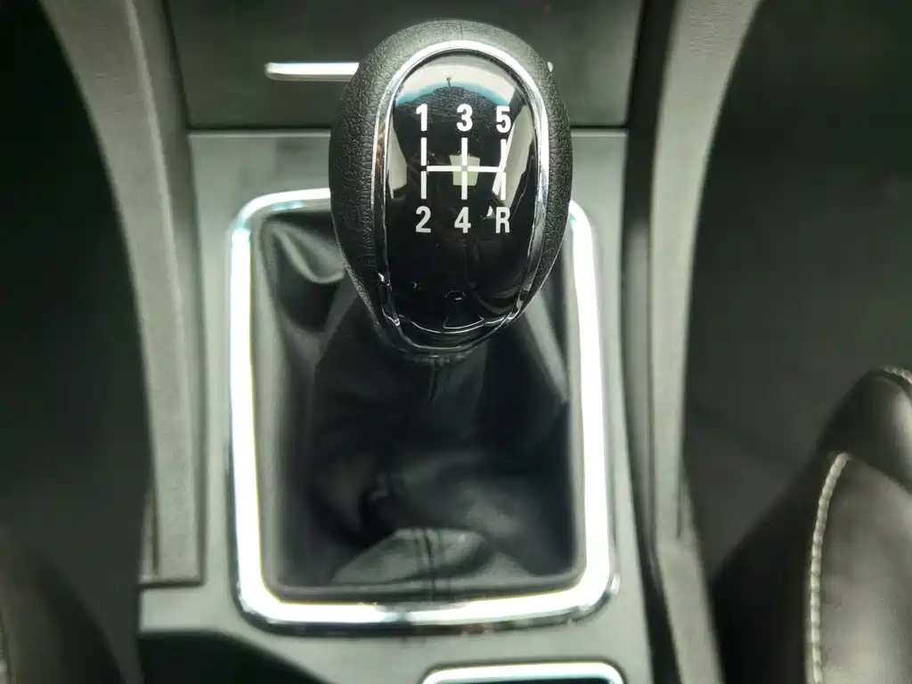 Geely Emgrand 2016 2016 Sedan 1.5L Manual Up Version