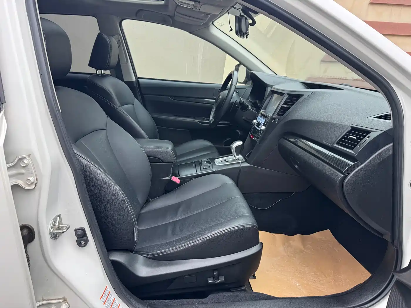 Subaru Outback 2013 2.5i Sport Edition фото 18