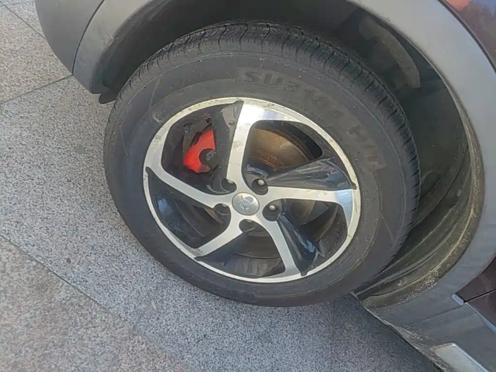 Фото 23 - Haima S5
