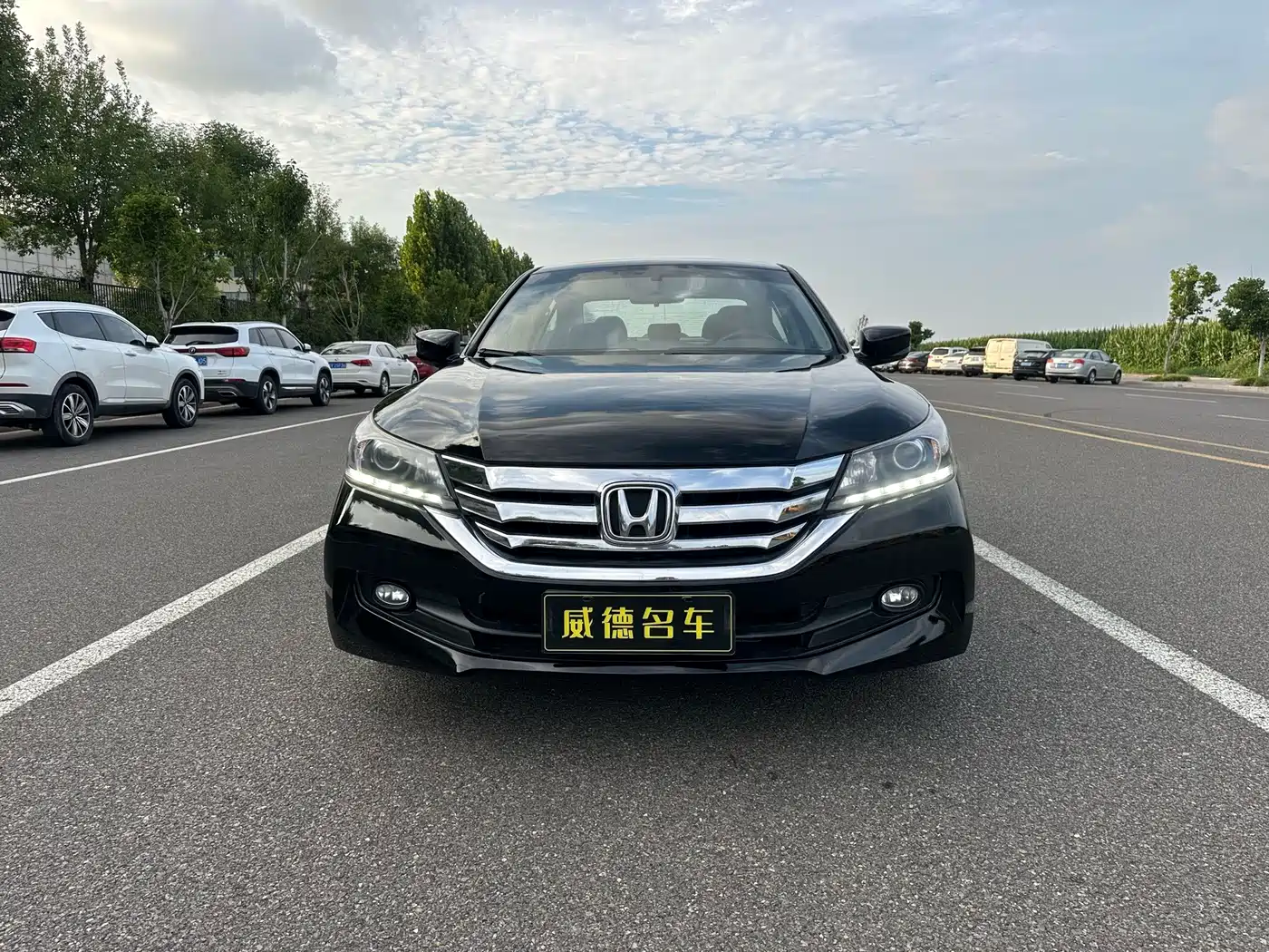 Фото 2 - Honda Accord