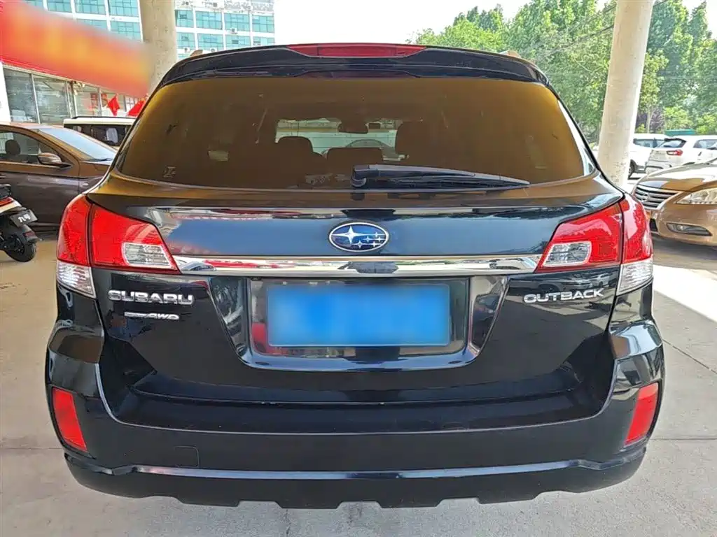 Subaru Outback 2014 2.5i Elegance Sport Edition фото 4