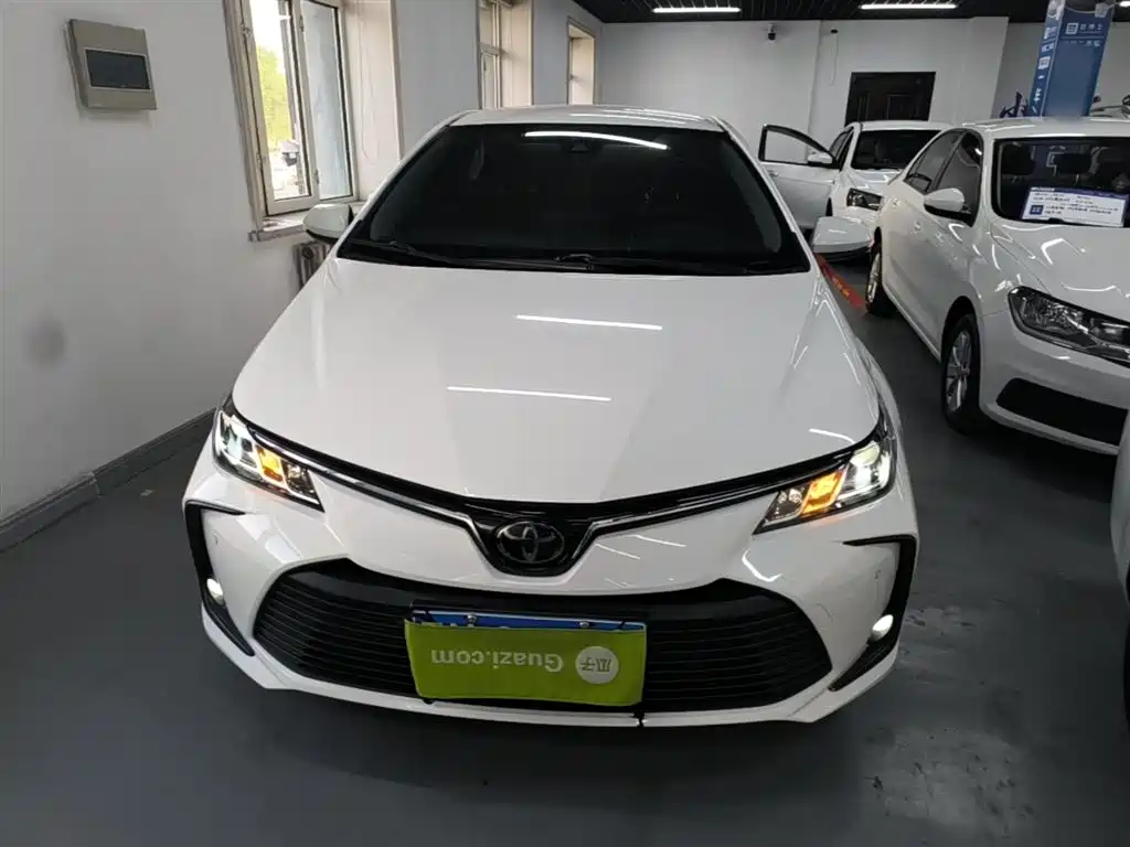 Toyota Corolla 2021 1.2T S-CVT Pioneer Edition фото 3