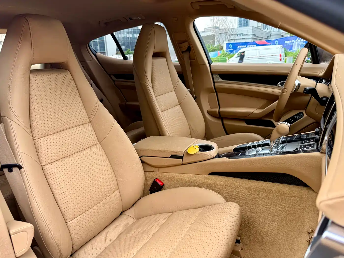 Porsche Panamera 2014 Panamera 4 3.0T фото 9