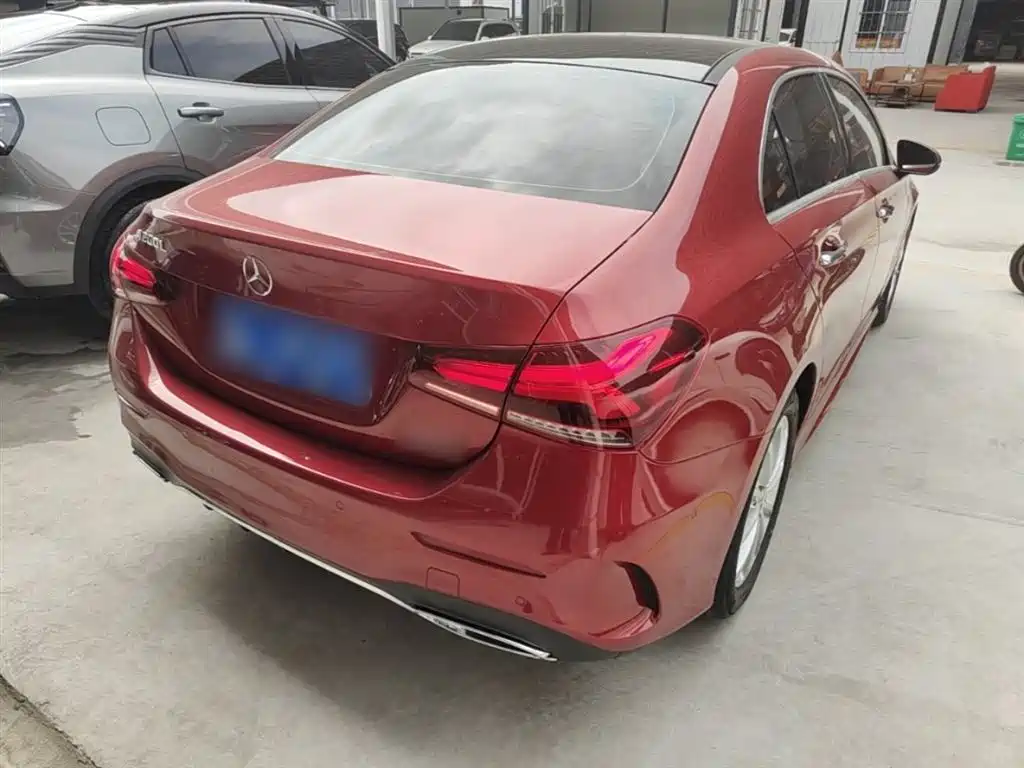 Mercedes-Benz A-Class 2020 A 200 L Sport Sedan фото 7
