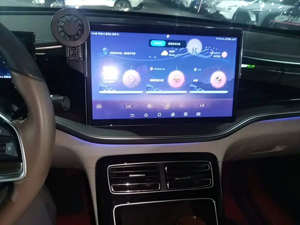 Фото 9 - BYD Qin PLUS