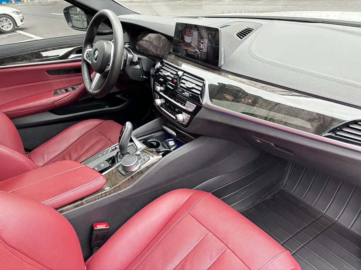 BMW 5 Series 2020 530Li Exclusive M Sport Package фото 10