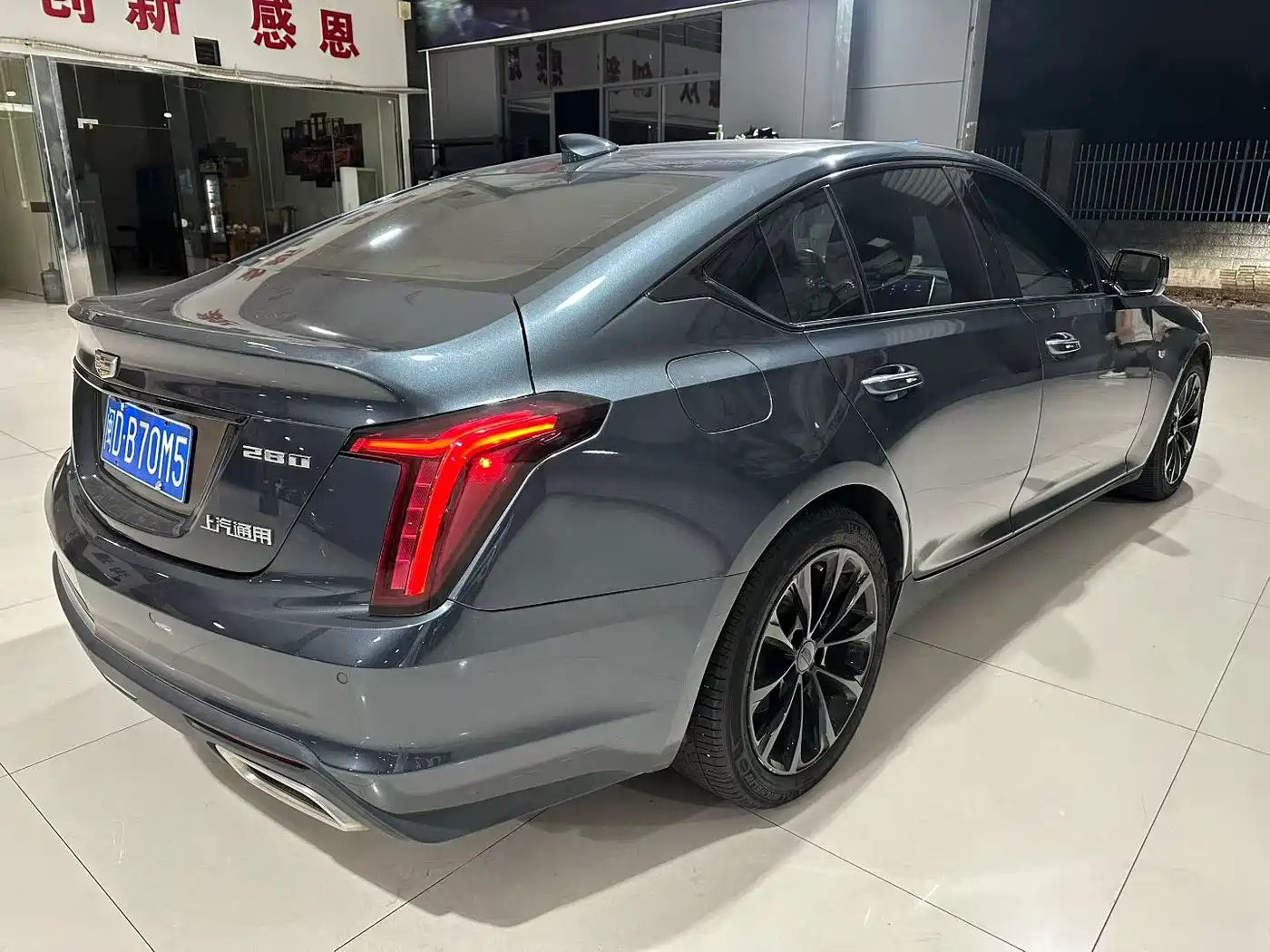 CADILLAC CT5