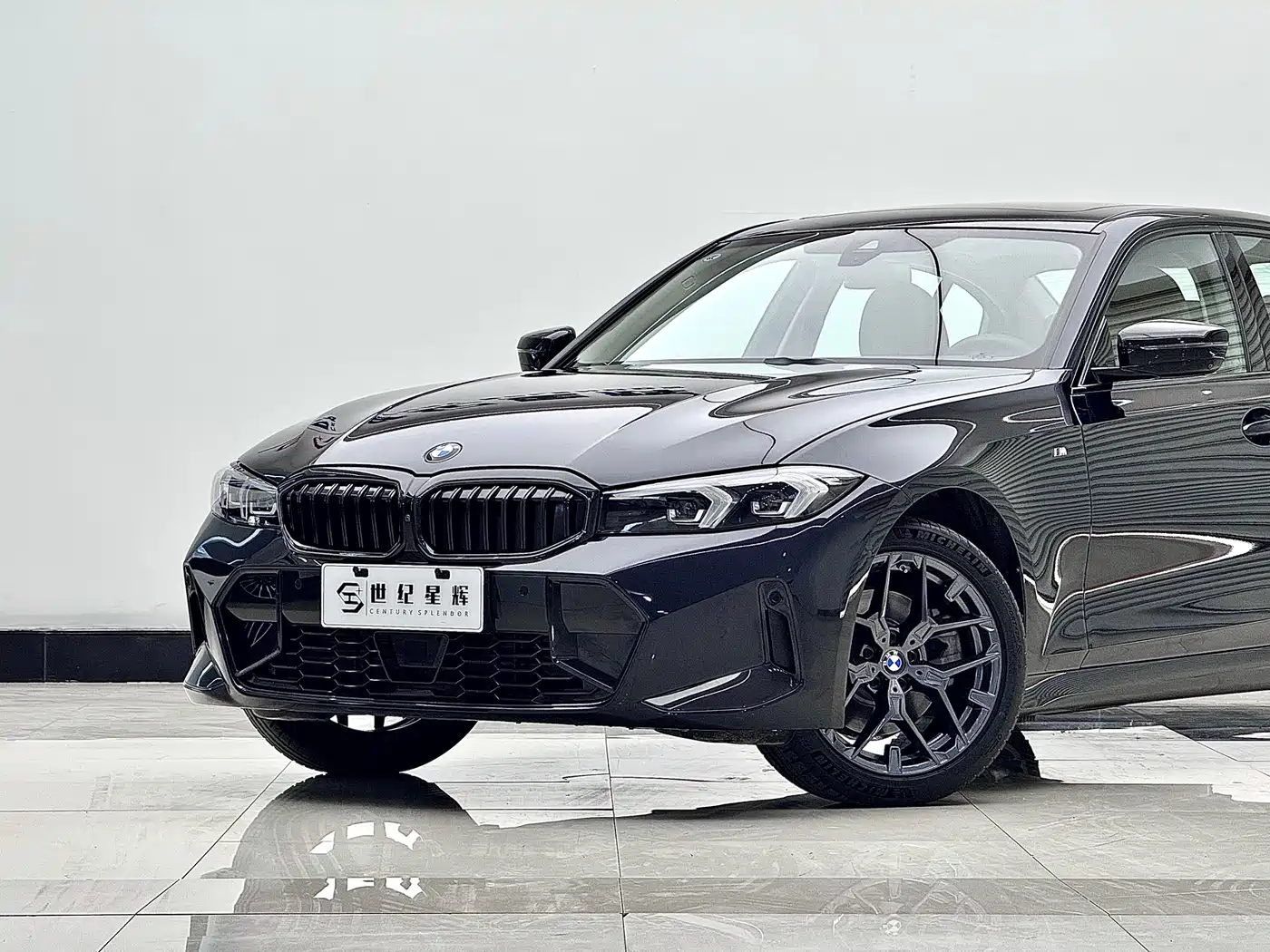 BMW 3 Series 2025 330Li M Sport Night Edition фото 6