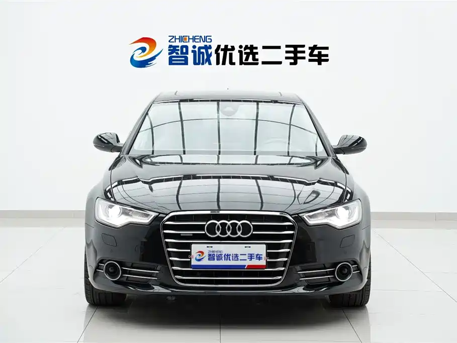 Audi A6L 2012 35 FSI quattro Luxury фото 2