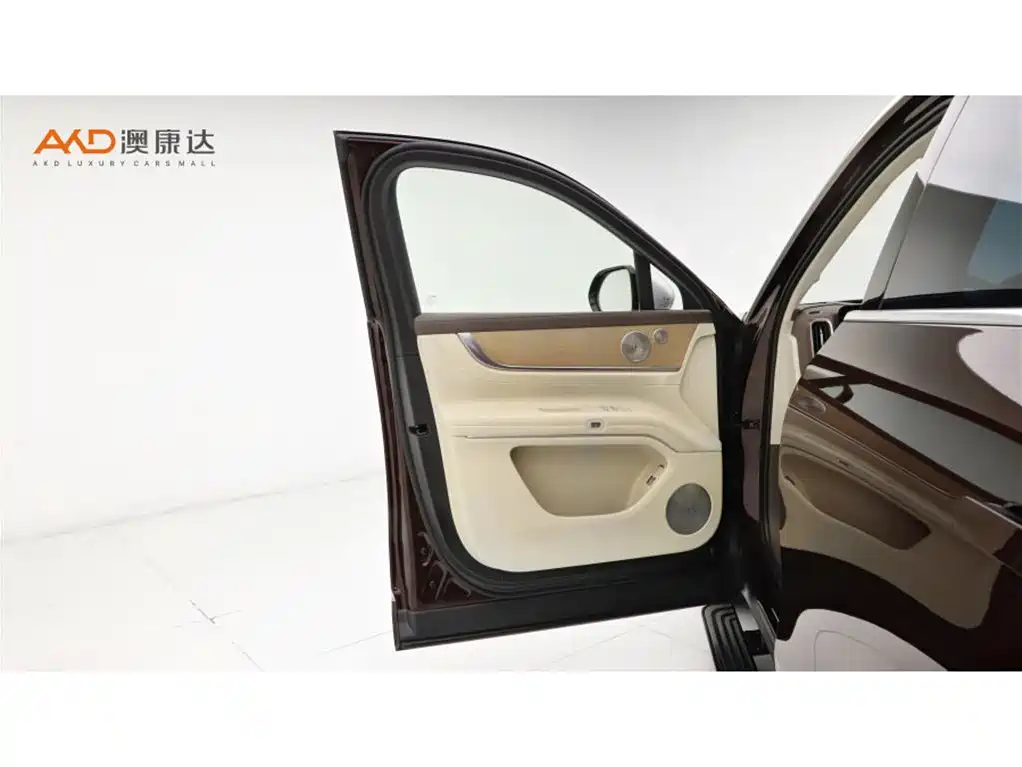 AITO Wenjie AITO M9 2025 Extended Range Ultra 52kWh 6-Seater фото 11